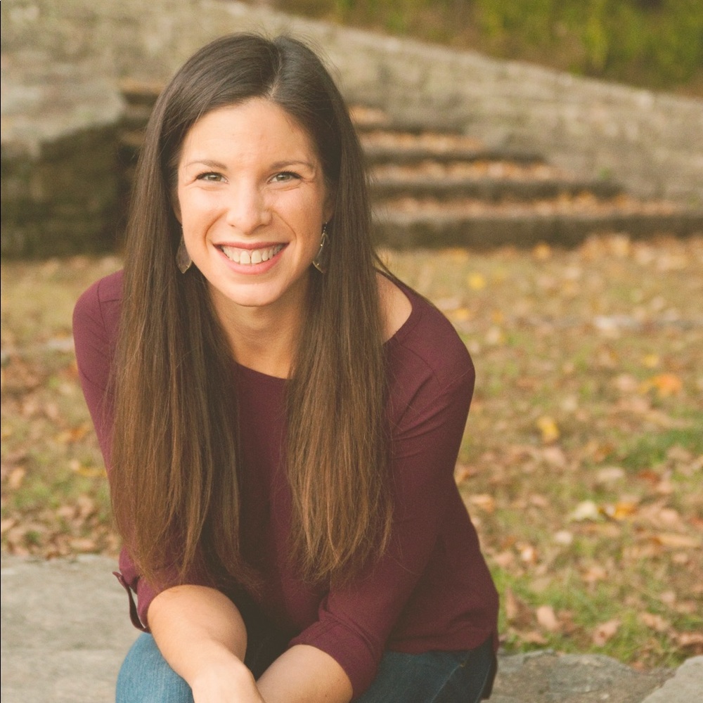 Meet your Posher, Laura